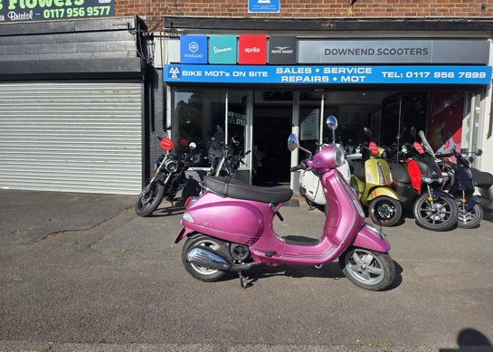 Vespa LX 125